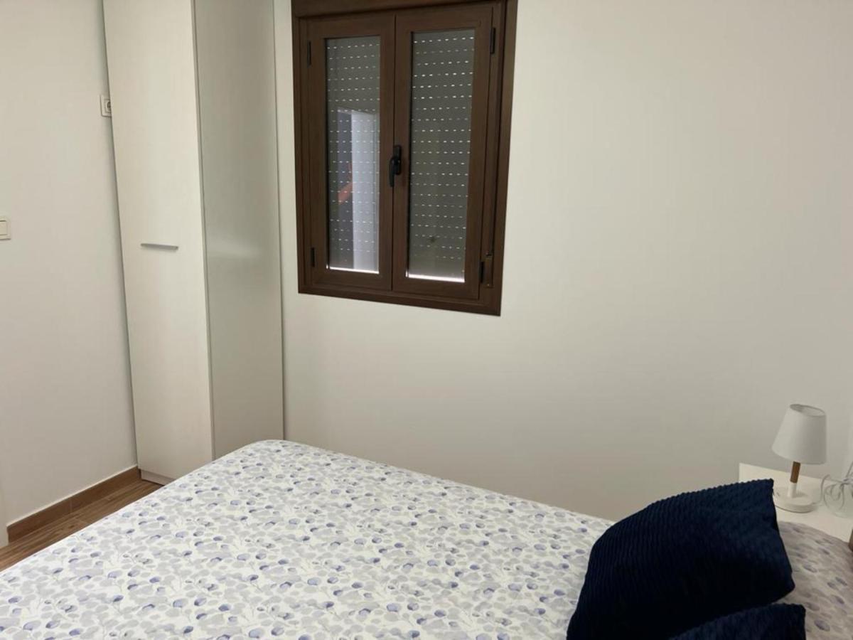 Agradable Casa Familiar En Pliego. Apartment Екстериор снимка